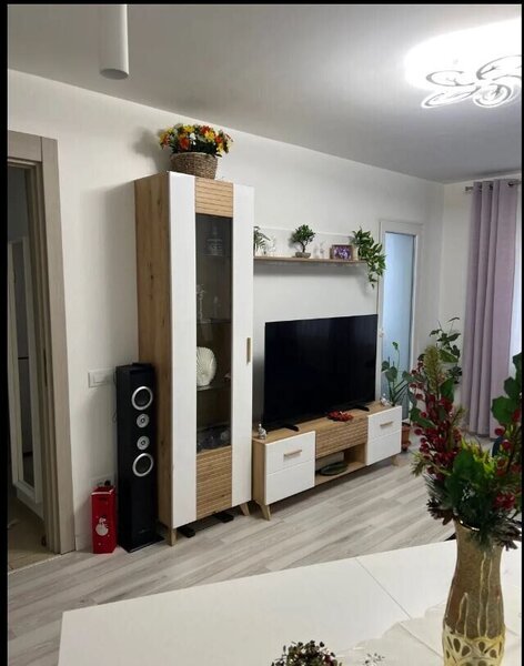 Titan - 1 Decembrie, 3 minute metrou, apartament 2 camere